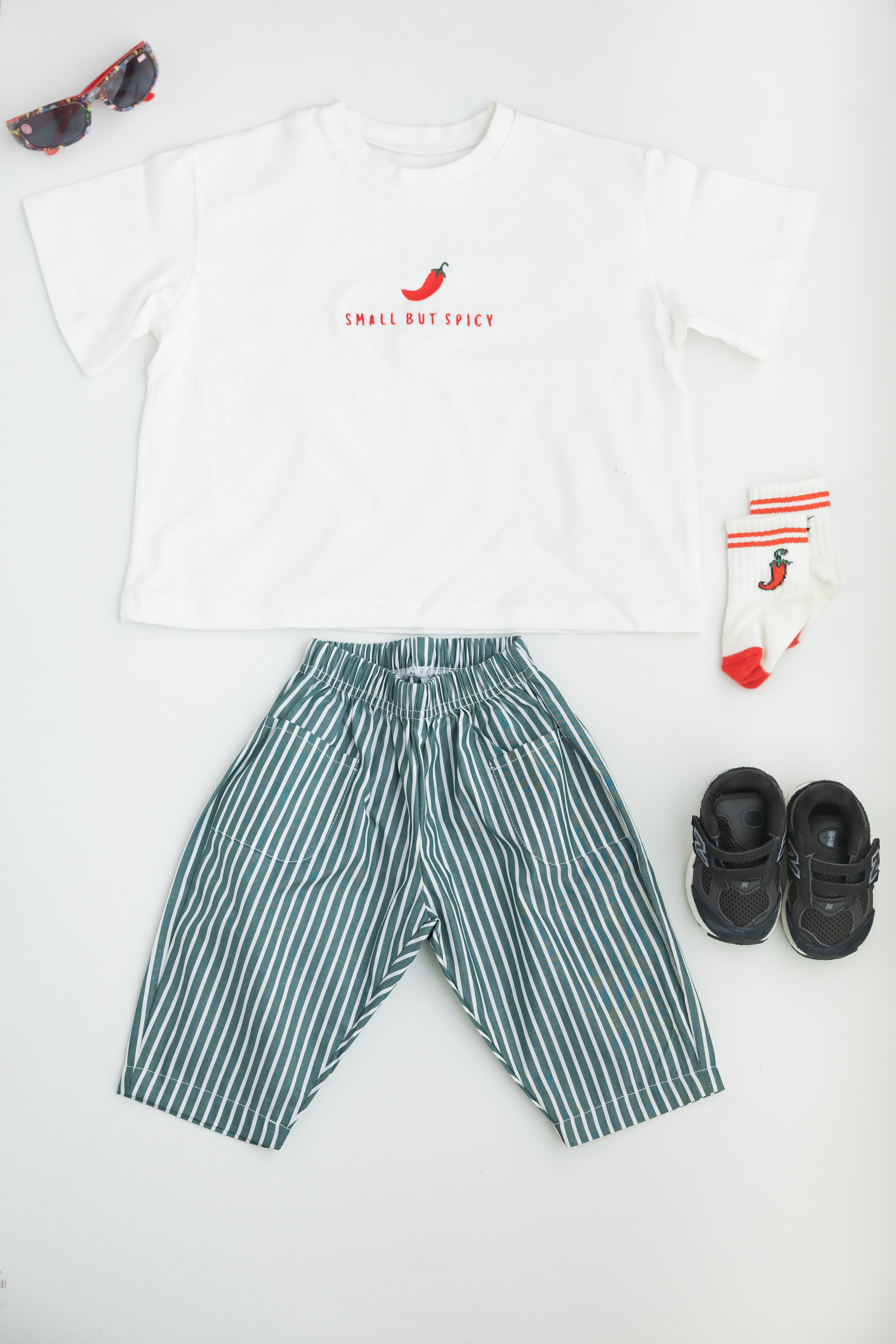 small but spicy tee